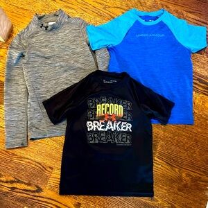 Boys size Small Under Armour bundle!